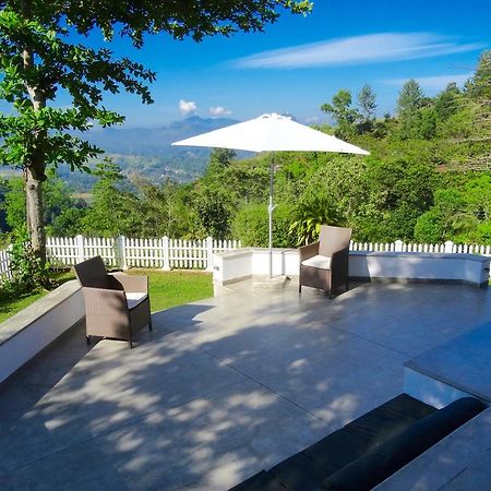 Amandari Holiday Villa Gelioya Exterior foto