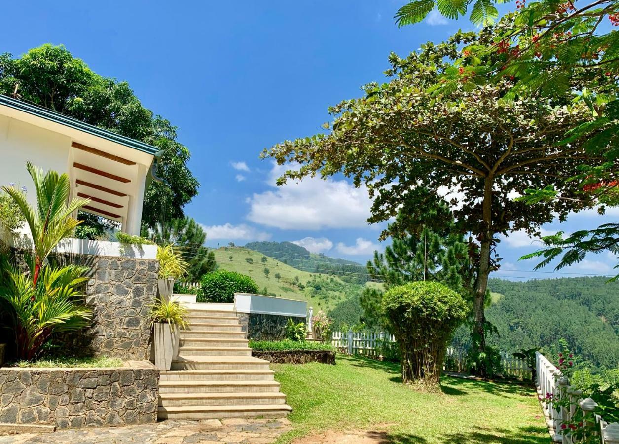 Amandari Holiday Villa Gelioya Exterior foto