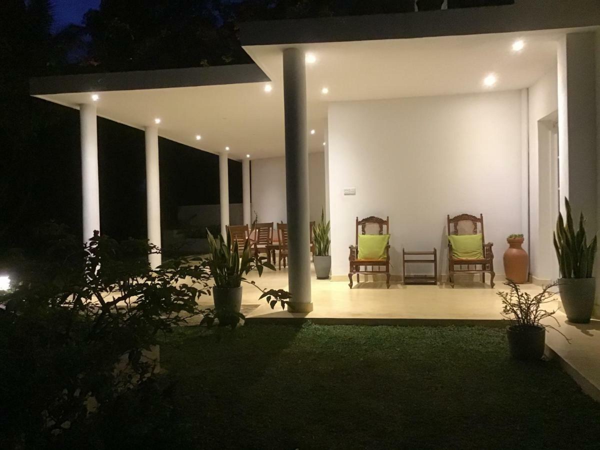 Amandari Holiday Villa Gelioya Exterior foto